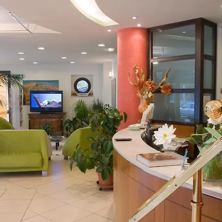 Palace Due Ponti Szálloda 3*