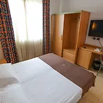 都耶庞蒂皇宫酒店